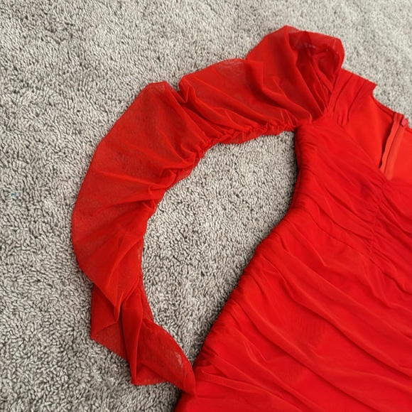 Showstopper Bandage Dress - Picture 3 of 5